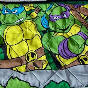 Teenage Mutant Ninja Turtles Kids quilted Blanket.  Reversible